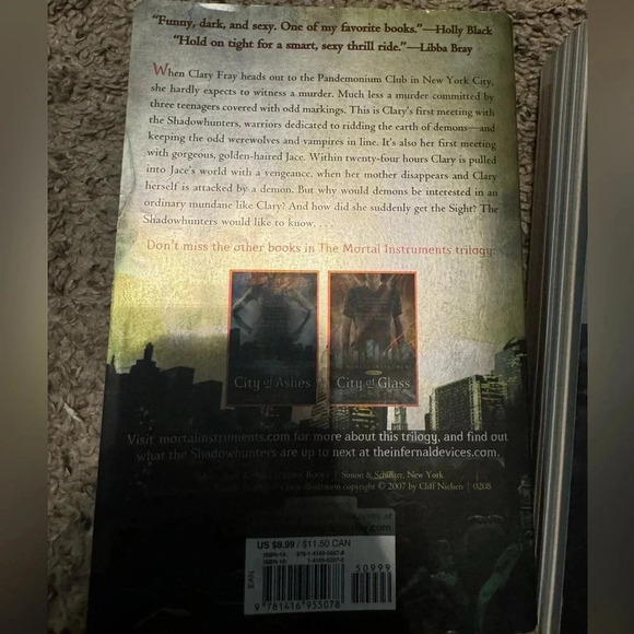 The Mortal Instruments Books 1-3 by Cassandra Clare - Picture 3 of 8